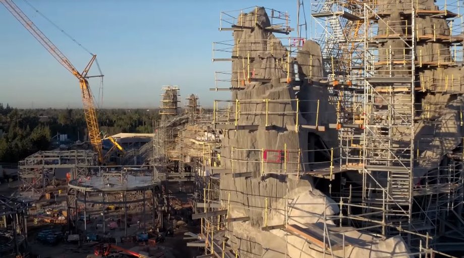 Star Wars: Galaxy's Edge zostanie oddany do użytku jako pierwszy. Powstaje bowiem drugi obiekt - w Orlando.