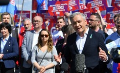 To ugrupowanie zyskało najwięcej. I nie jest to PiS ani PO. SONDAŻ