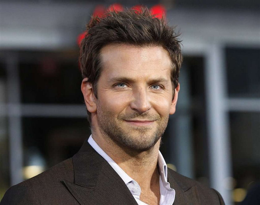 Bradley Cooper kręci z... Ale ładna!