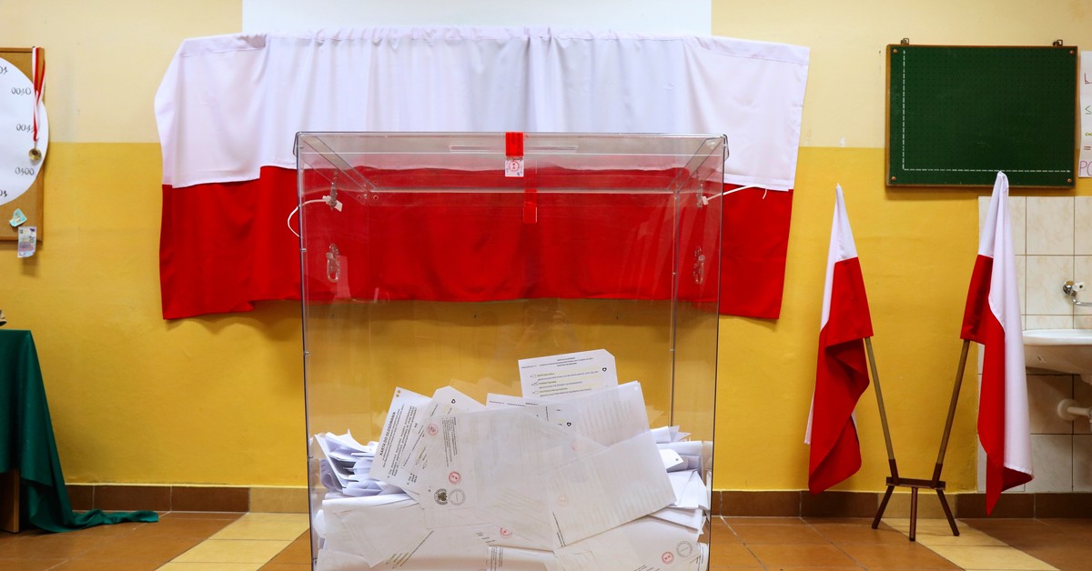 Mieszkańcom widać nie zależy na zatrzymaniu burmistrzów na dłużej