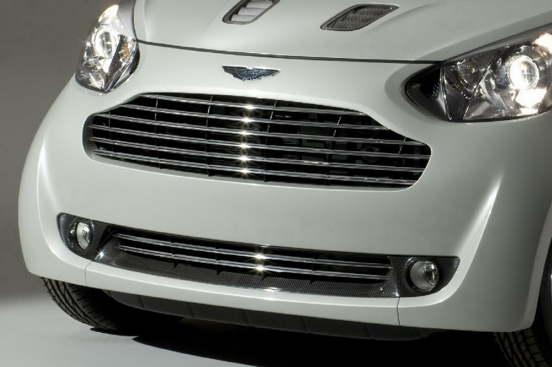 Aston Martin Cygnet - Pierwsze oficjalne zdjęcia ekskluzywnego malucha