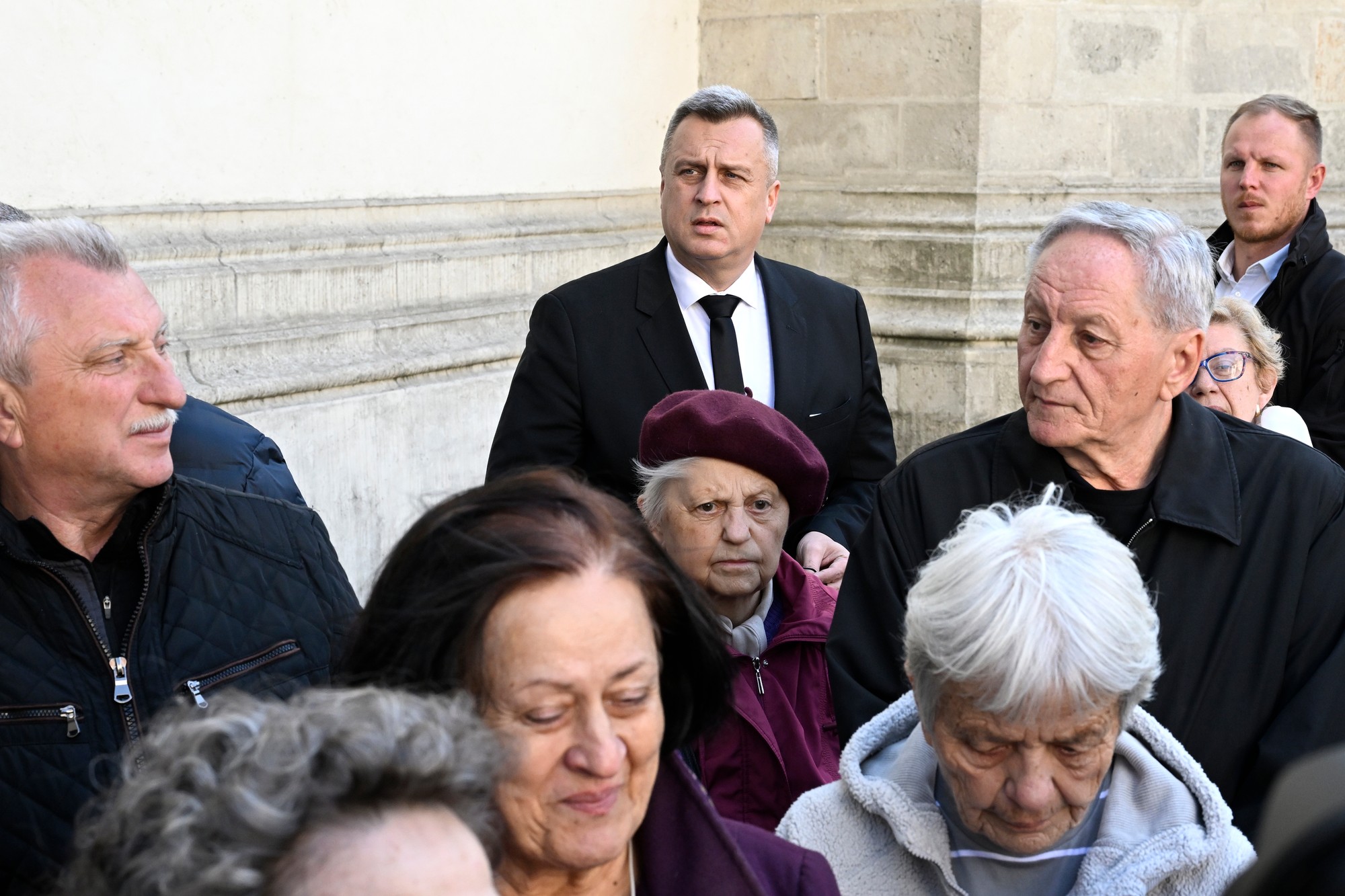 Posledná rozlúčka s hercom Štefanom Kvietikom v Katedrále sv. Martina v Bratislave. Na snímke predseda SNS Andrej Danko.