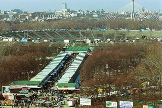 Kaszpirowski, inflacja i disco polo... Oto słownik polskiej transformacji