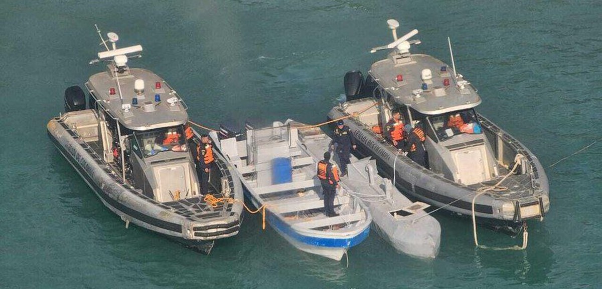 Colombia seizes first unmanned narco-submarine with Starlink antenna© Handout / COLOMBIAN NAVY/AFP