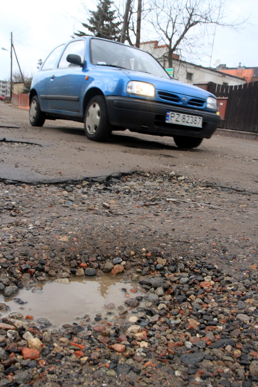 Wreszcie będzie normalny dojazd na cmentarz na Naramowicach!