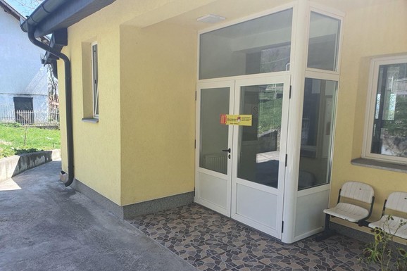 "VIŠE OD 250 SRBA OSTALO BEZ ZDRAVSTVENE ZAŠTITE" Petković: Priština zatvorila jedine dve srpske ambulantne u opštini Srbica na KiM