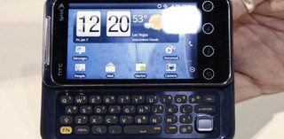 Jak najczęściej psują się smartfony? Wpadają do toalety