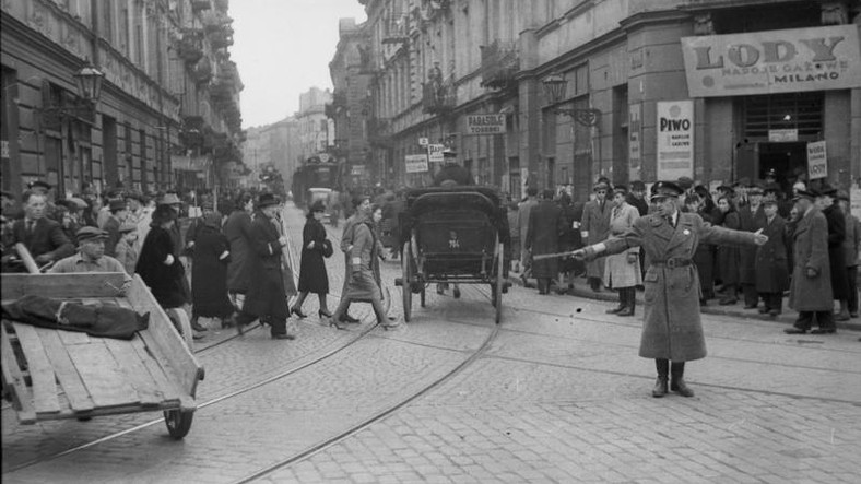 Getto warszawskie. Widok z ul. Leszno na ul. Karmelicką