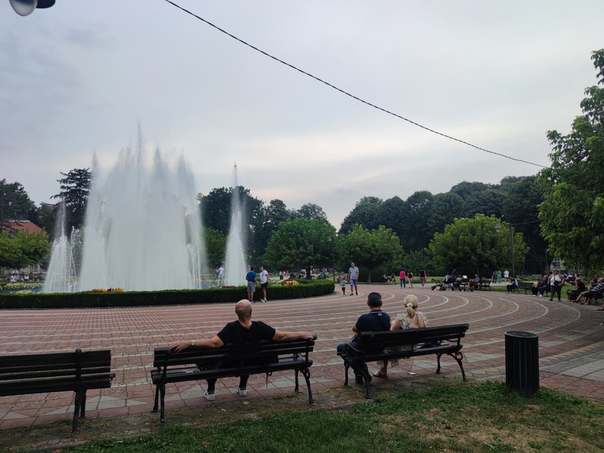 Jedno od mesta do Neuma gde možete napraviti pauzu u putovanju je Banja Koviljača