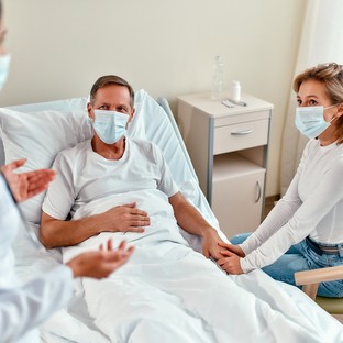 Szerdától kötelező lesz a maszkviselés a Borsod-Abaúj-Zemplén vármegyei kórházakban