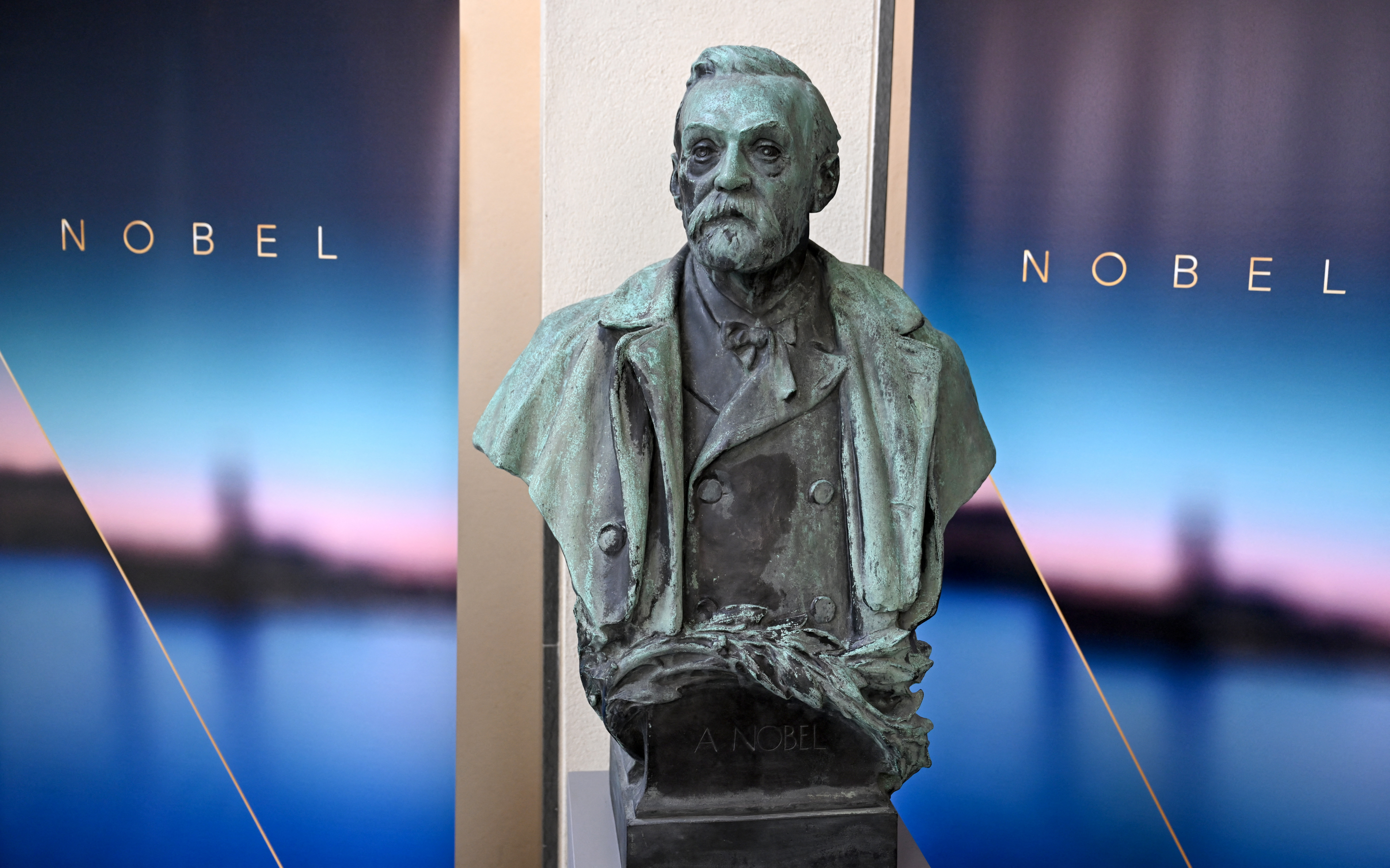 Nobelprijswinnaars 2025: onderzoek immuunsysteem beloond