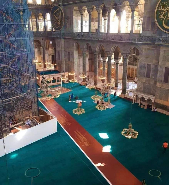 Hagia Sophia, dywan, którym wyłożono wnętrze świątyni