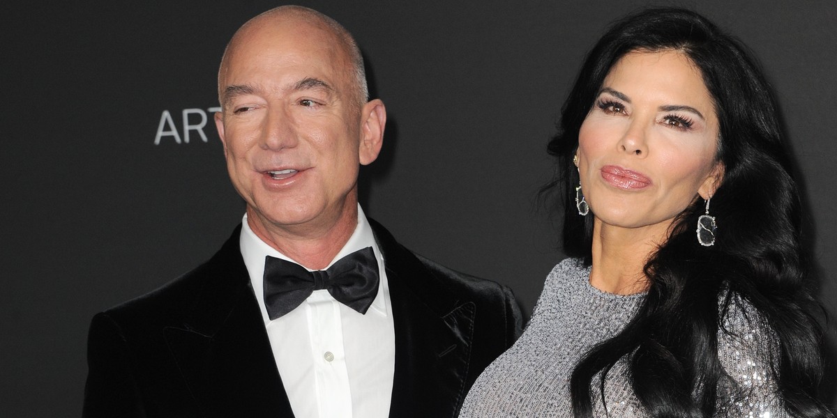 Jeff Bezos i jego pratnerka Lauren Sanchez. 