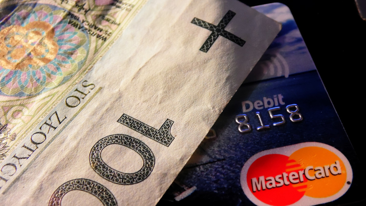 Ekonom KEP: terminale płatnicze dla wiernych i dla Kościoła