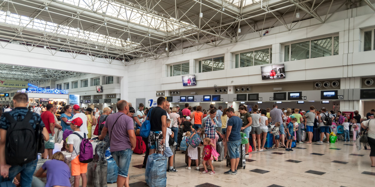 Koszmar polskich turystów. Utknęli na lotnisku i nie mogą wrócić do domu [zdjęcie ilustracyjne]