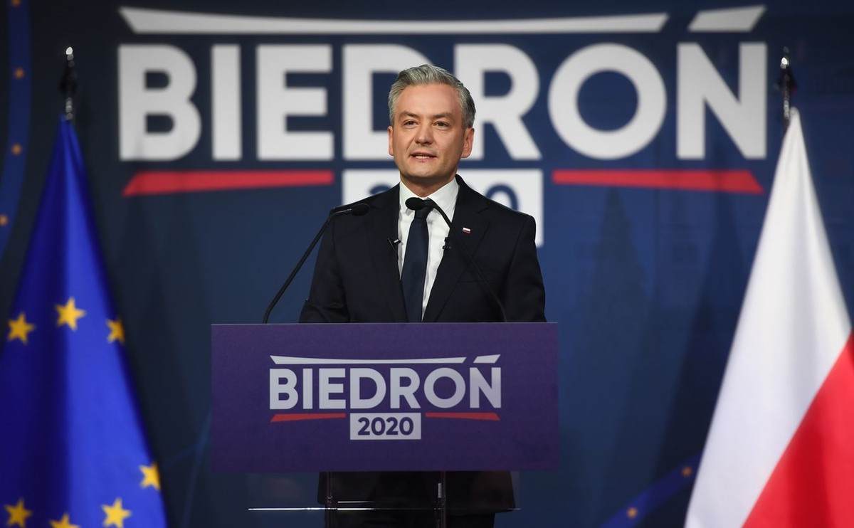 Jak w Gangu Olsena, tragikomedia - opisał Robert Biedroń działania PiS ws. Banasia