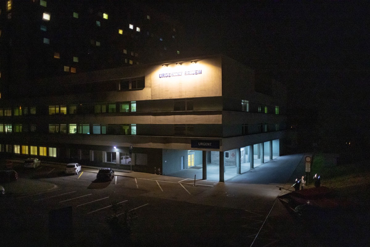 Premier Słowacji Robert Fico został w środę postrzelony w miejscowości Handlova, niedaleko Bańskiej Bystrzycy, po wyjazdowym posiedzeniu gabinetu