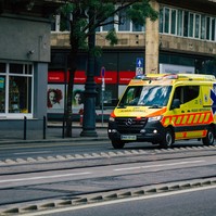 Viccnek is rossz: ilyen kamu hívásokkal tévesztették meg a mentésirányítókat