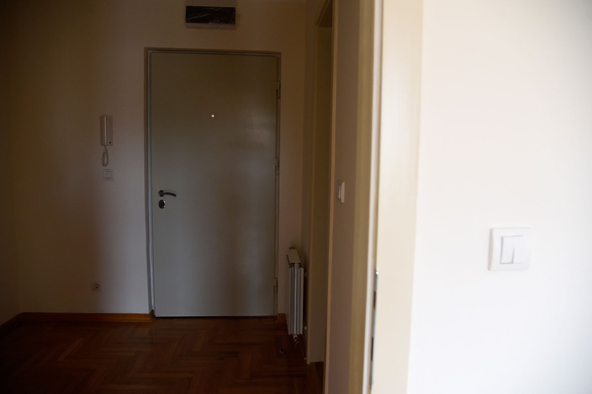 Ovako izgleda ulaz u stan u Braće Jerkovića, dodeljen prošle nedelje