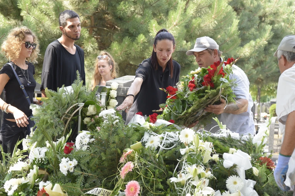 Majina sestra Branislava