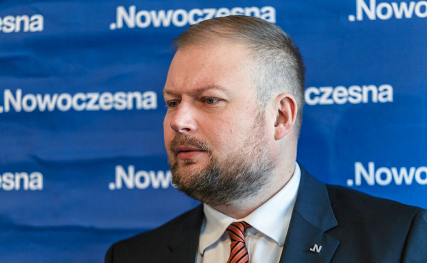 Poseł Zembaczyński z Nowoczesnej: Zlikwidujemy program 500 plus, gdy dojdziemy do władzy