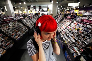 Koniec boomu na ściąganie cyfrowej muzyki