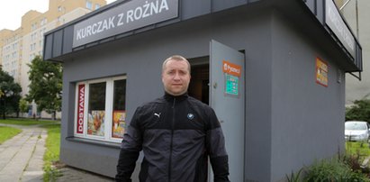 Pan Sebastian nie kryje oburzenia: Ten pawilon daje utrzymanie mojej rodzinie i pracownikom."A urzędnicy chcą tu posiać trawę!"