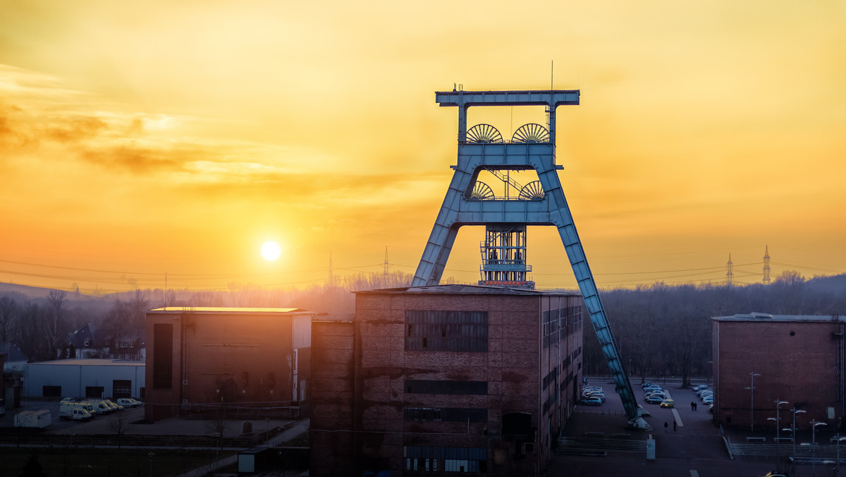 Rok 2019 będzie obchodzony w regionie jako Rok 20-lecia Województwa Śląskiego – postanowił we wtorek śląski sejmik. Reforma samorządowa należy do najbardziej udanych procesów, które dokonały się w wolnej Polsce - ocenili radni w przyjętej jednogłośnie uchwale.