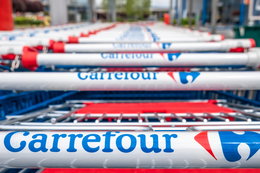 Carrefour reaguje na słowa Macrona. Ceny 100 produktów zamrożone