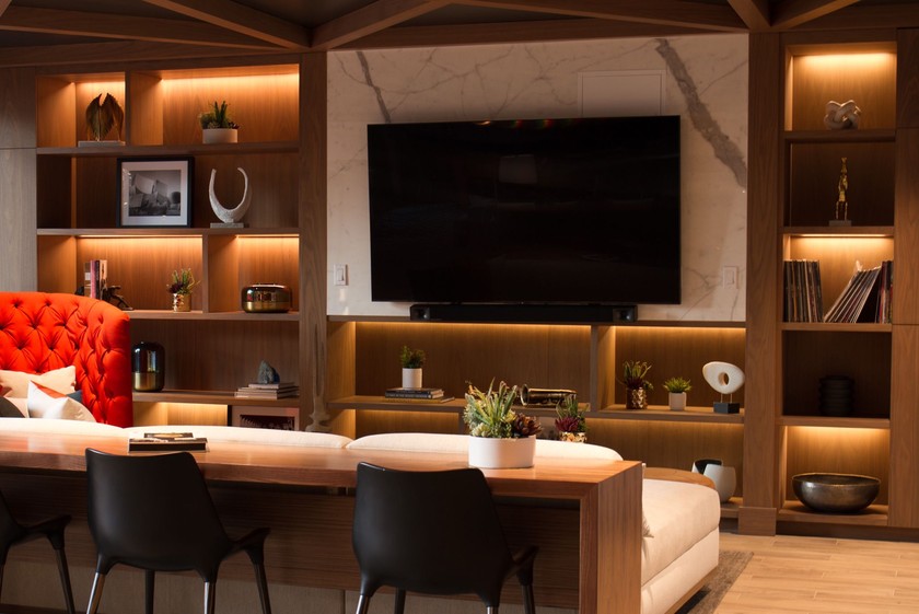 Es handelt sich um einen Neubau, der erst kürzlich fertiggestellt wurde.