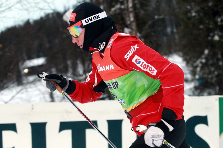 Justyna Kowalczyk podczas pierwszych zawodów narciarskiego Pucharu Świata