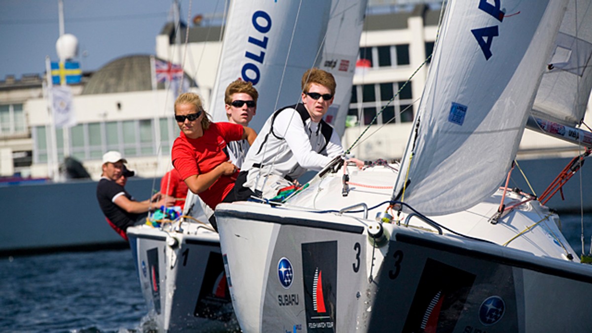 Załoga Tarnacki Racing zwyciężyła w zakończonych regatach Gdynia Match Race Grade 3 zaliczanych do rankingu Pucharu Świata Międzynarodowej Federacji Żeglarskiej ISAF. Była to dziesiąta impreza w ramach Polish Match Tour 2009 - trzeciej edycji pierwszego cyklu regat meczowych Pucharu Świata w Polsce. W regatach udział wzięło 12 załóg z Polski, Niemiec i Francji. Zawody rozegrano na wodach Zatoki Gdańskiej w rejonie Skweru Kościuszki i Mariny Gdynia.