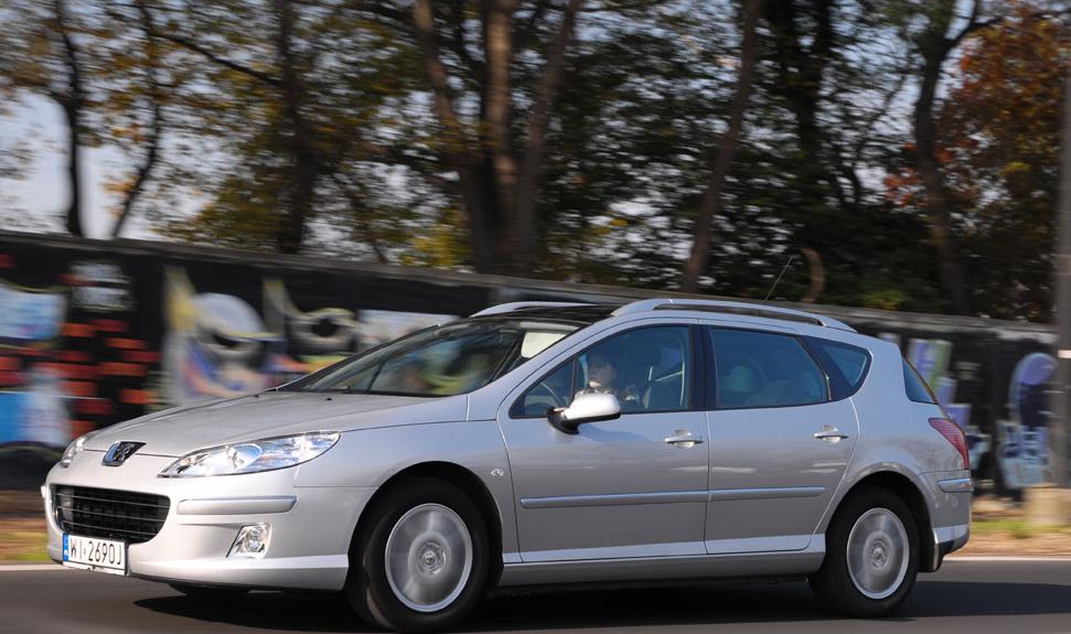 Peugeot 407 Sw 2.0: Modne Kombi Z Benzyniakiem