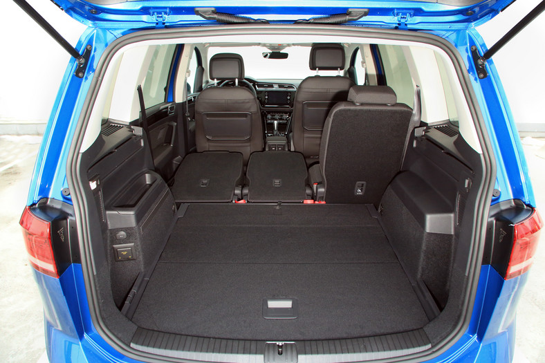 Volkswagen Touran 1.5 TSI EVO DSG