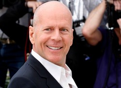 Bruce Willis płacze przez Kristen Stewart