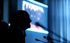 Antoni Macierewicz: Szczątki Tu-154 M odnaleziono co najmniej 60 metrów przed brzozą