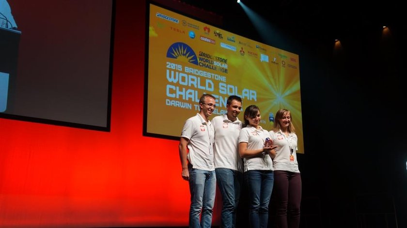 Łódź Solar Team w Australii 