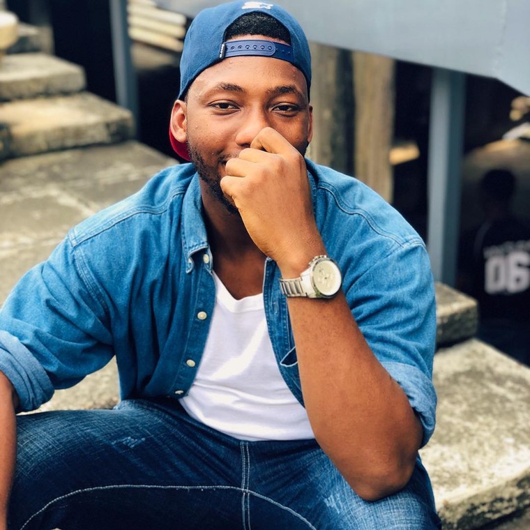 Abayomi Alvin was spotted at the venue of the BBNaija 4 auditions. 