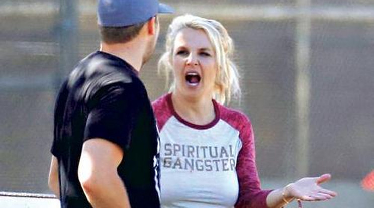 Leordította pasija fejét Britney Spears