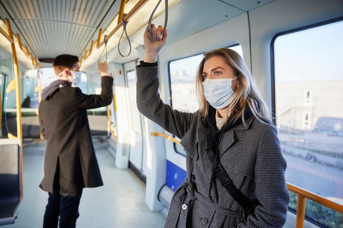 MTA: a maszk használata több ezer életet megmenthet