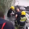Akcija izvlačenja tela iz automobila na jezeru kod Bečmena