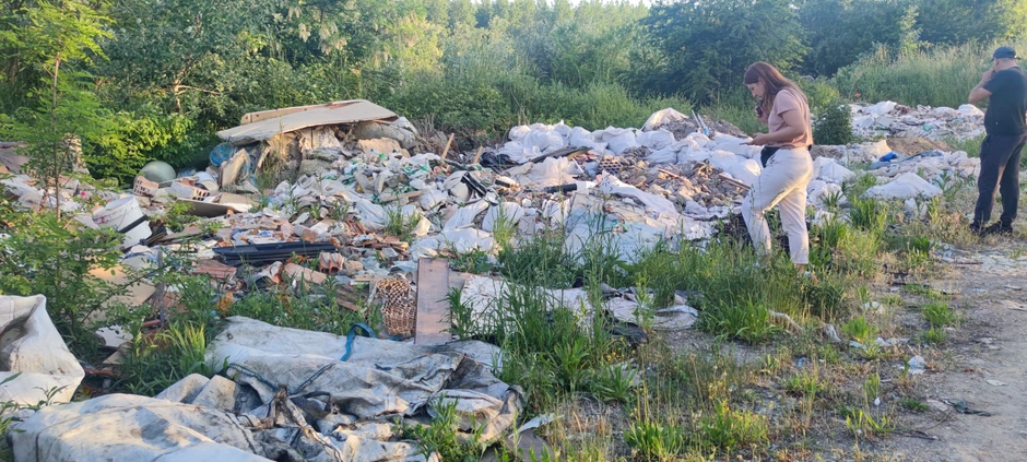 Deponija pored Pančevačkog puta