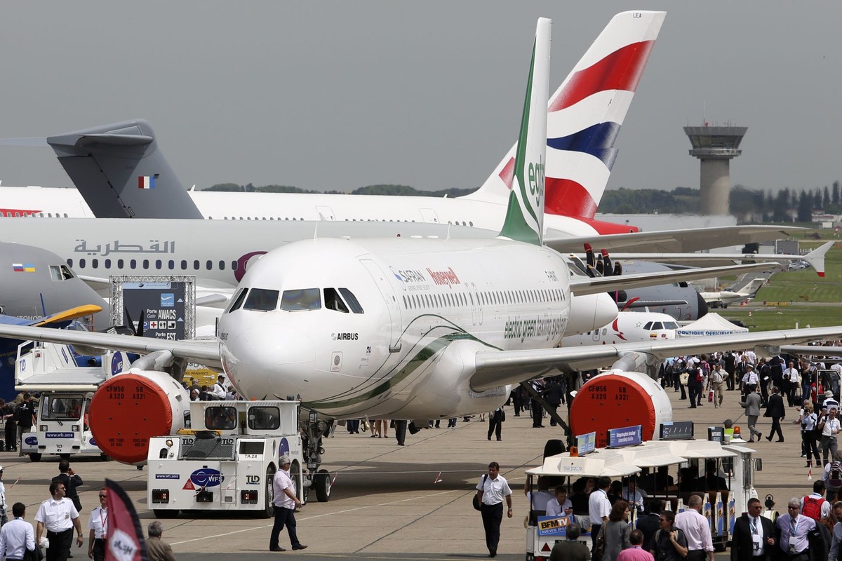 Paris Air Show 2013: Airbus SAS A320