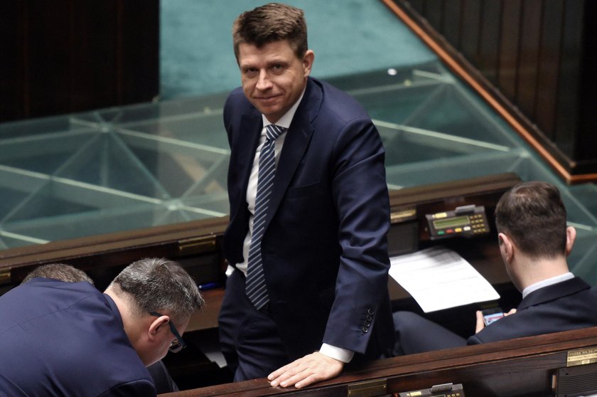 Petru z ukochaną nie mogą tego robić w Sejmie