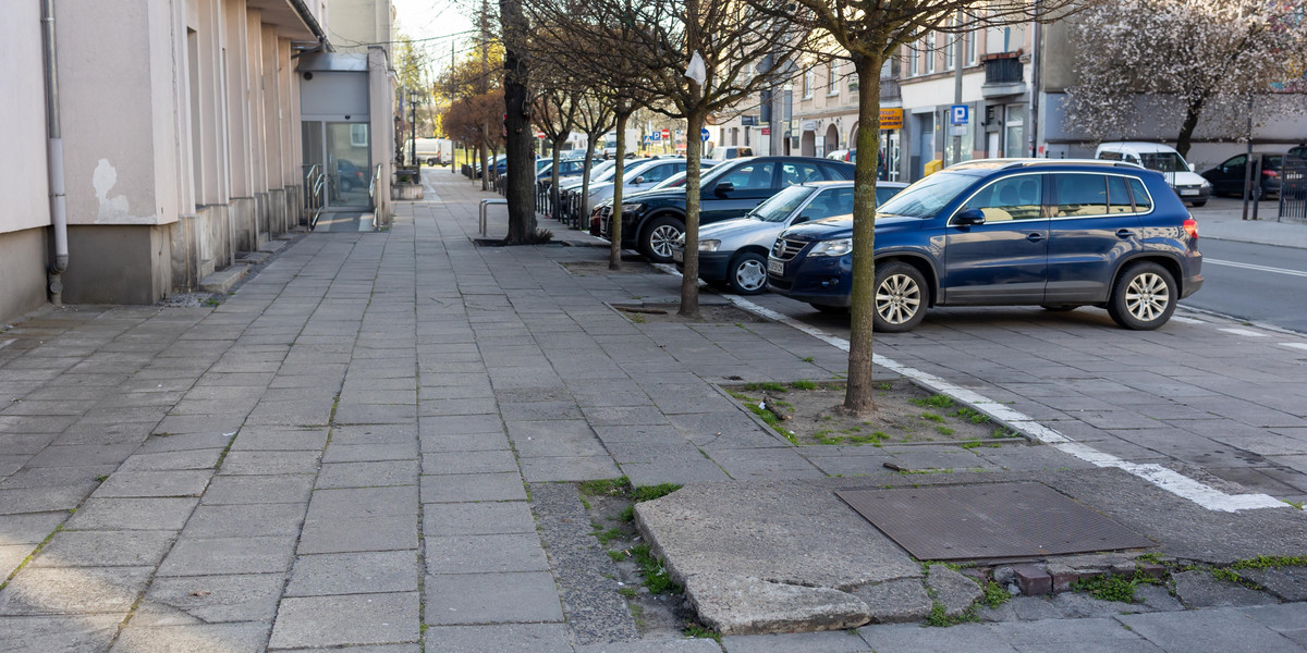 Kilkadziesiąt chodników w Poznaniu zostanie wyremontowanych w tym roku. 