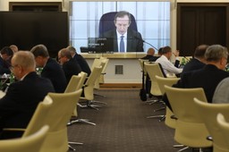 Senat zgłosił poprawki do Tarczy 4.0, które m.in. wykreślają z ustawy przepisy niezwiązane z COVID-19