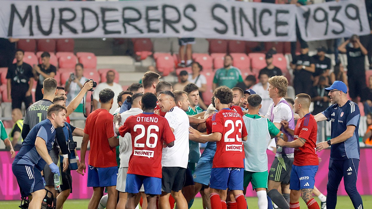 Echo skandalicznego baneru kibiców Izraela. Jest reakcja ambasady. Podsumowanie nocy