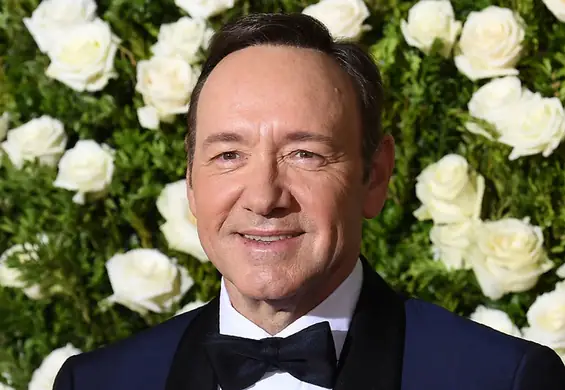 "Bycie gejem nie usprawiedliwia molestowania nieletnich". Internauci ostro o oświadczeniu Kevina Spacey