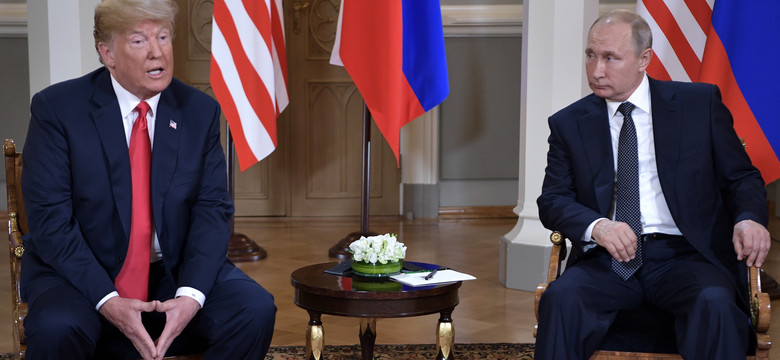 Donald Trump i Władimir Putin zakończyli rozmowy w cztery oczy