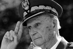 W Warszawie stanie pomnik gen. Ścibora-Rylskiego? Tego chcą Powstańcy, miasto jest na "tak"